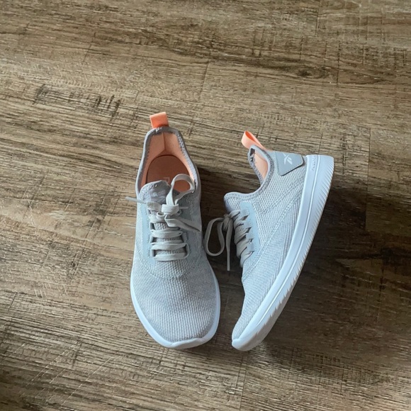 Reebok Shoes Reebok Penny Moon Size Light Grey Poshmark